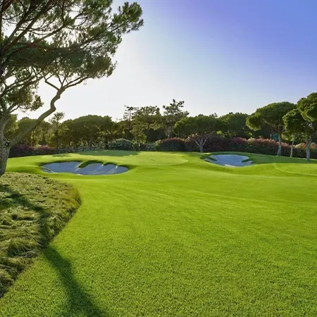 Cozy 1-bedroom Apartment, Pool,