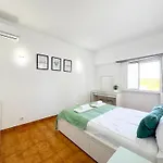 アパート Cozy 1-bedroom Apartment, Pool, *