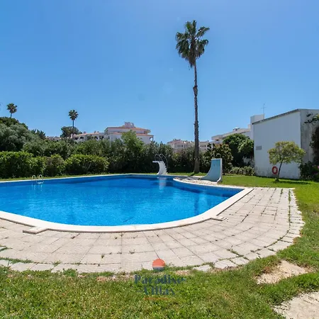 Cozy 1-bedroom Apartment, Pool, شقة